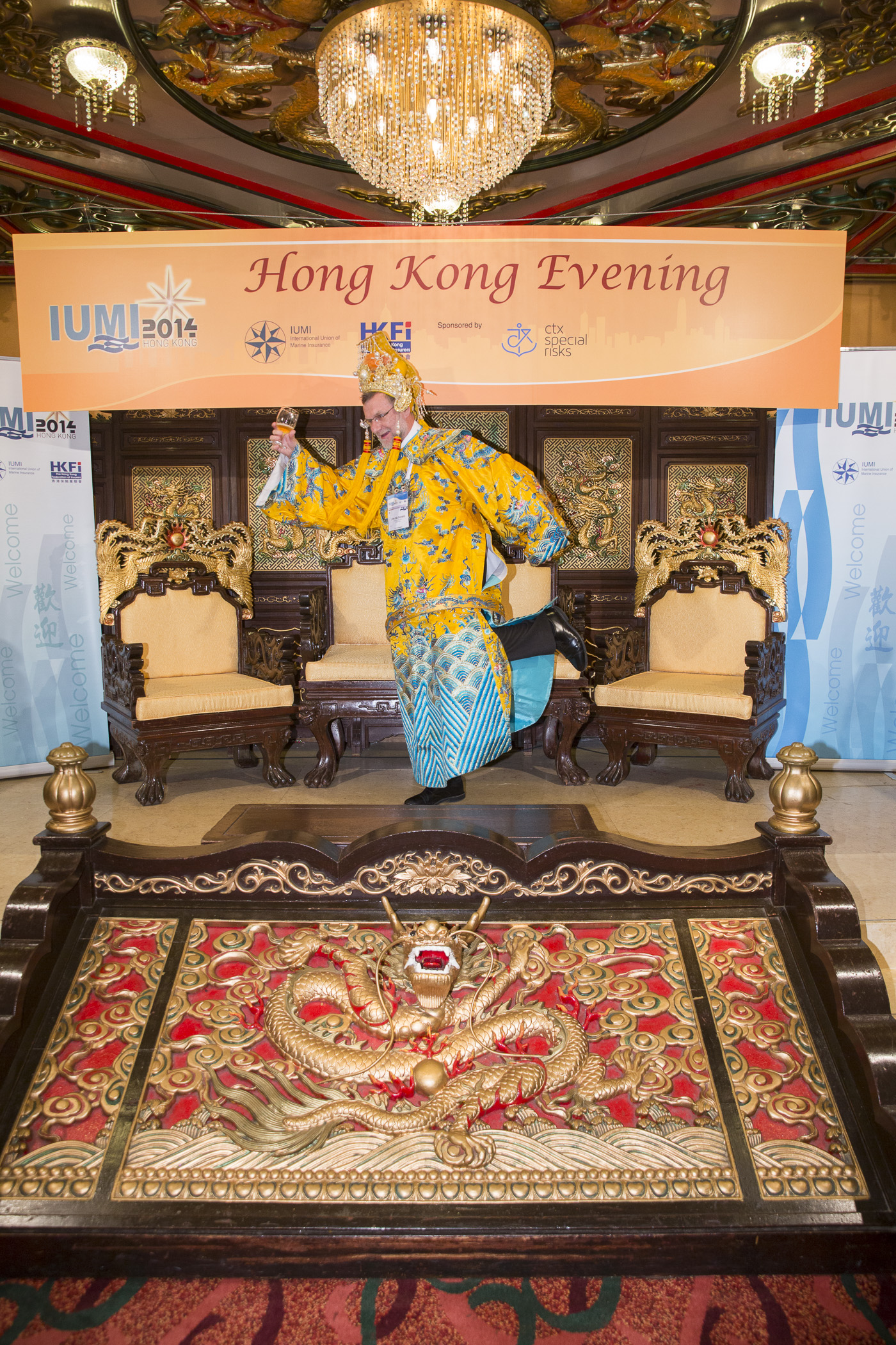 International Union of Marine Insurance 2014 Hong Kong - Dinner (on the Throne) (2)