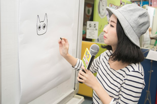 Joined hands with RoadShow for《Let's Draw》Event