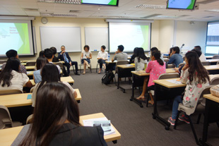 Insurance Career Talk by the HKFI at the Hong Kong Polytechnic University – Banking & Finance Career Fair 2015